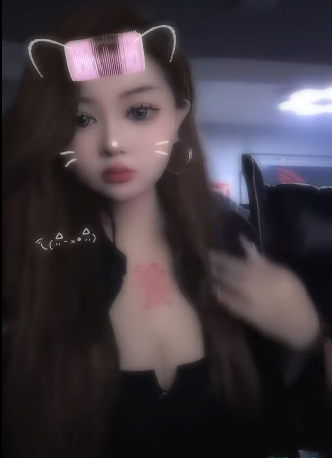 1256431_CF3UVSY94U9DTM7.png